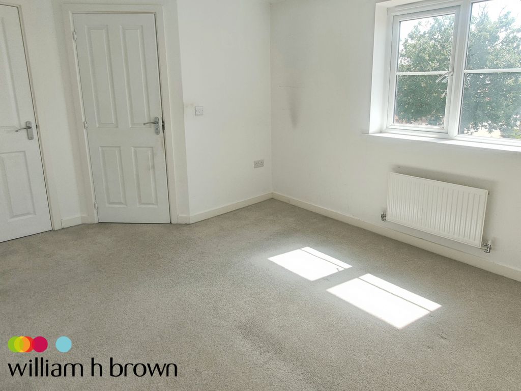 Property photo 2 of 13 Image