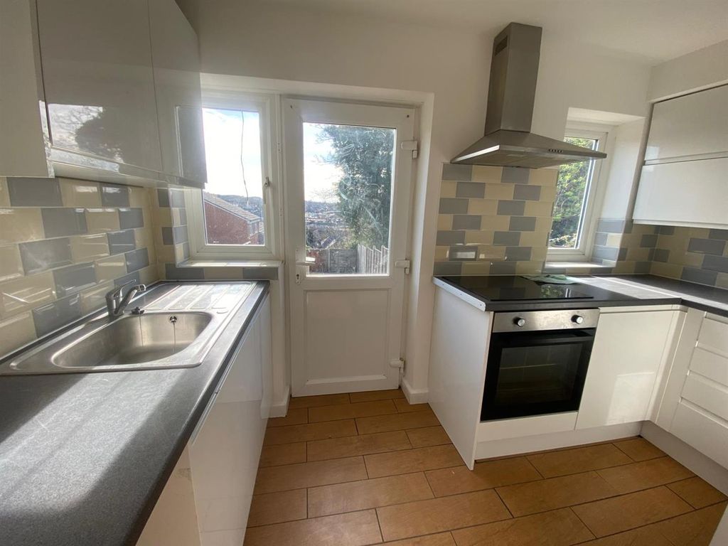 Property photo 2 of 11 Img-20260326-Wa0102.Jpg