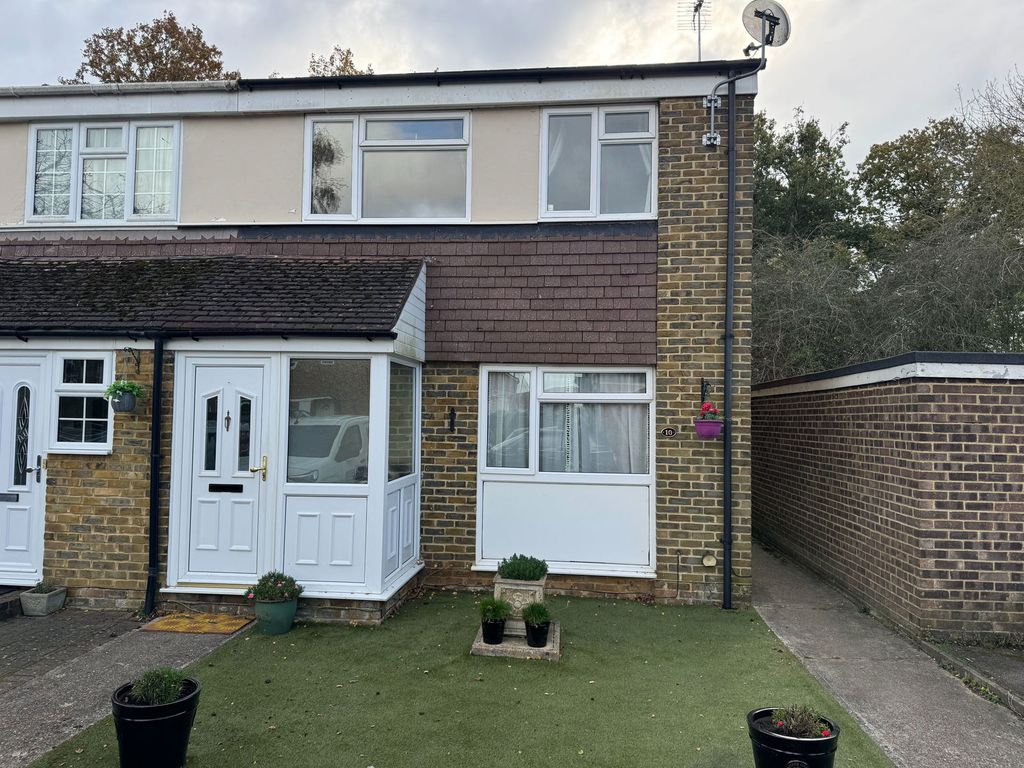 Property photo 1 of 12