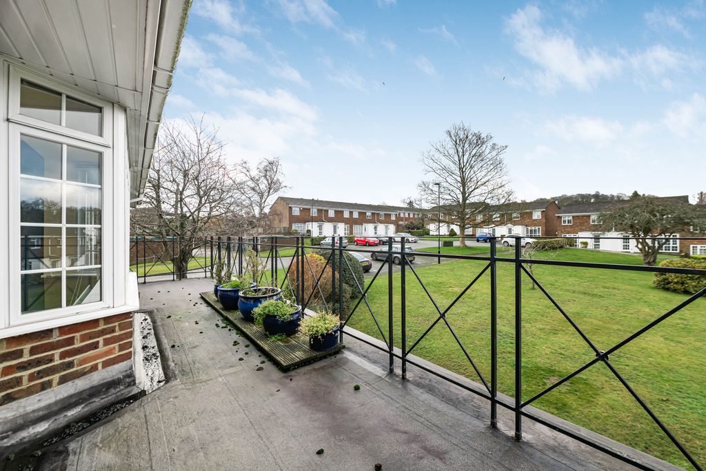 Property photo 3 of 16 19_71229