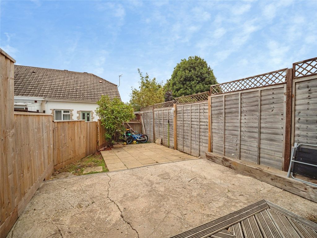 Property photo 2 of 26 Picture No. 14