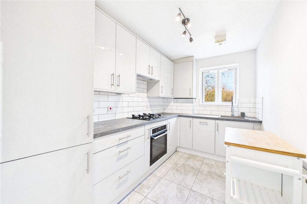 Property photo 2 of 8 Picture No. 07