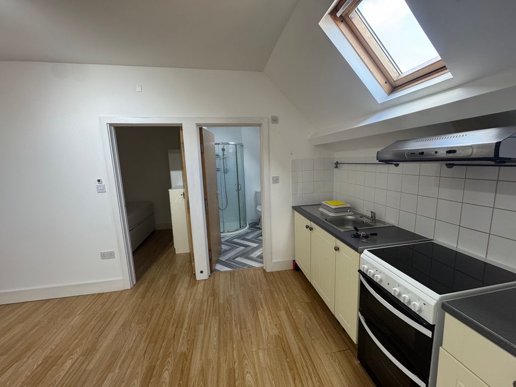 Property photo 2 of 4