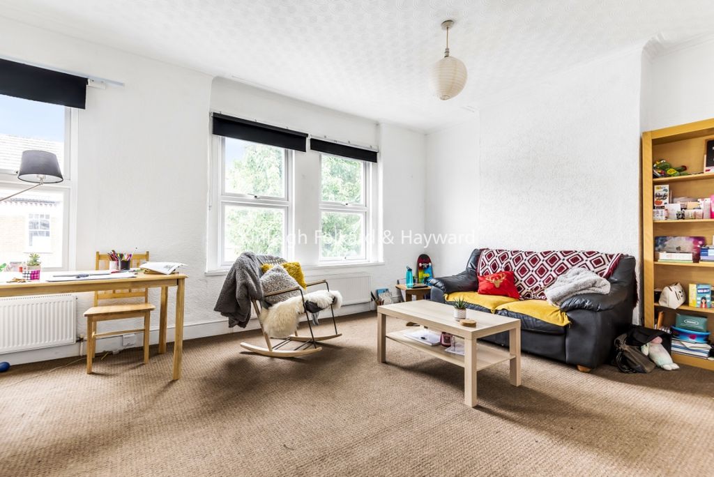 Property photo 1 of 6 1A7Dda42-9F51-42A6-B