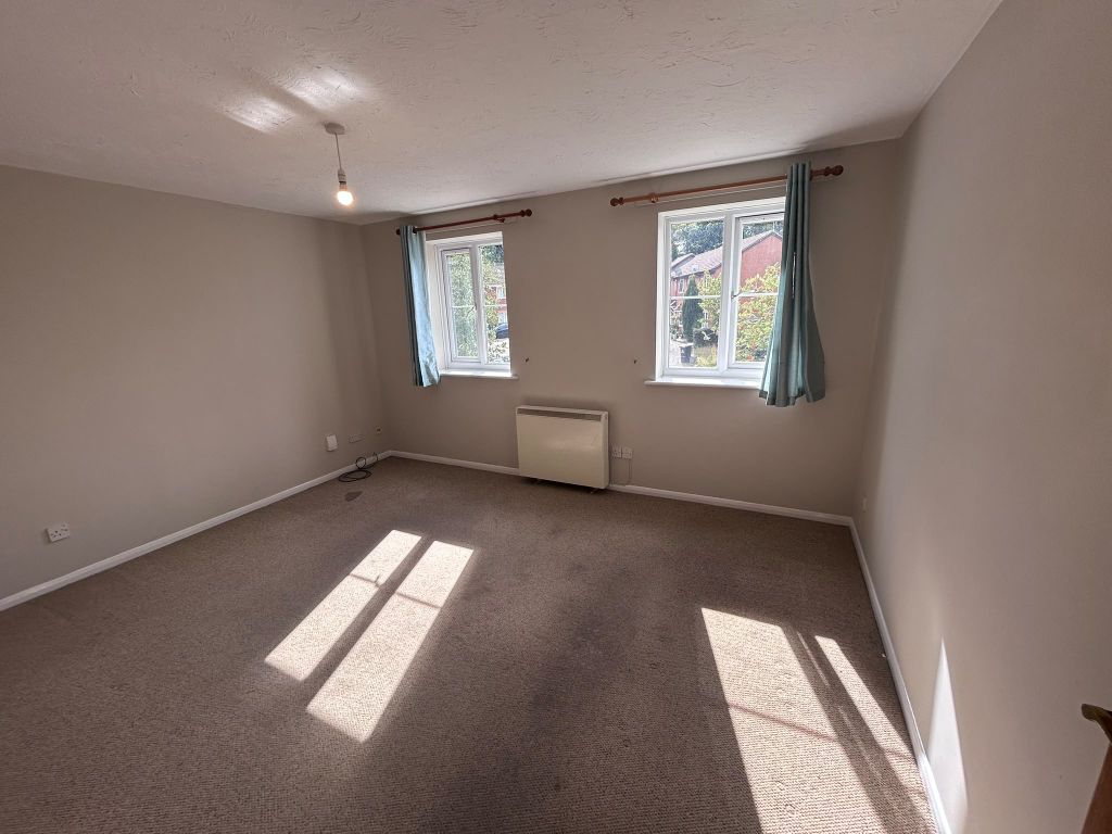 Property photo 2 of 6