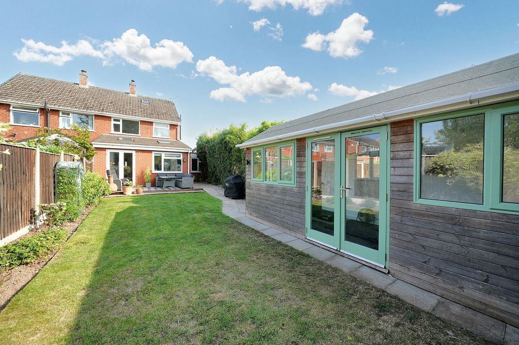Property photo 1 of 30