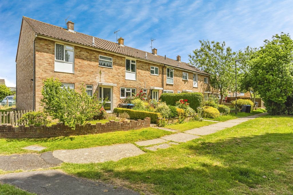 Property photo 1 of 17