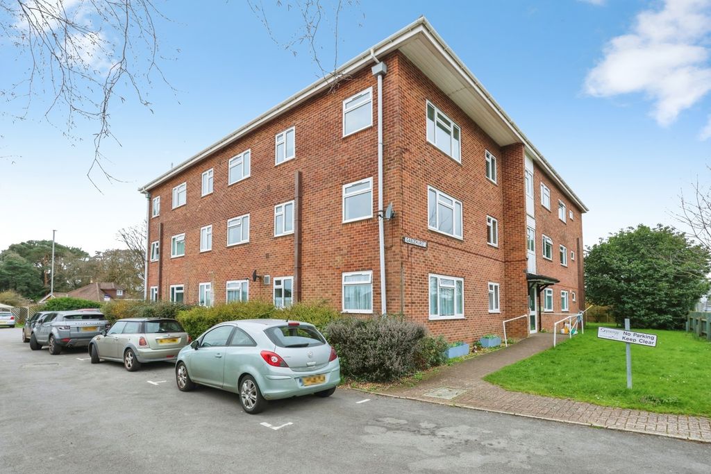 Property photo 1 of 19 Pbox-Img.Jpg