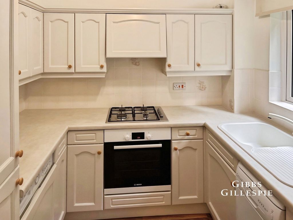 Property photo 2 of 7 Pbox-Img.Jpg