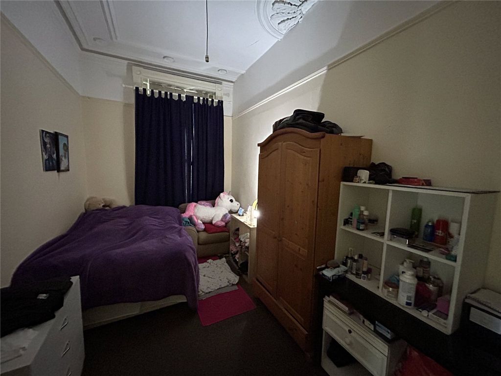 Property photo 3 of 15 Picture No. 05