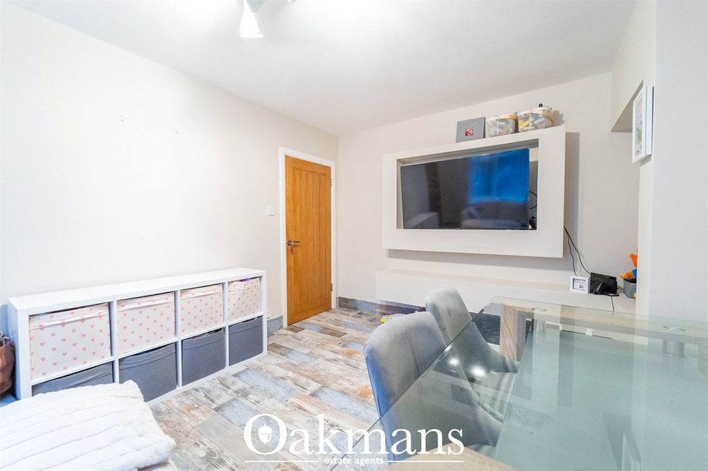 Property photo 3 of 31 Picture No. 04