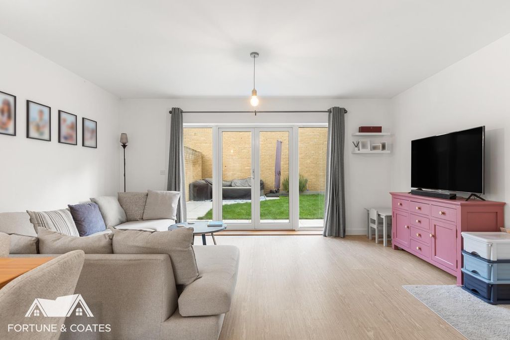 Property photo 3 of 22 Amblelane_5.Jpg