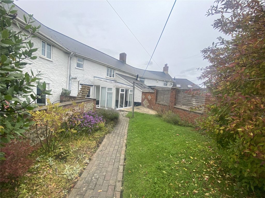Property photo 1 of 10 Picture No. 01
