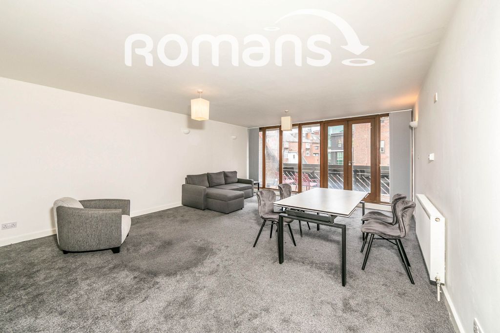 Property photo 1 of 7 Ac4A8080