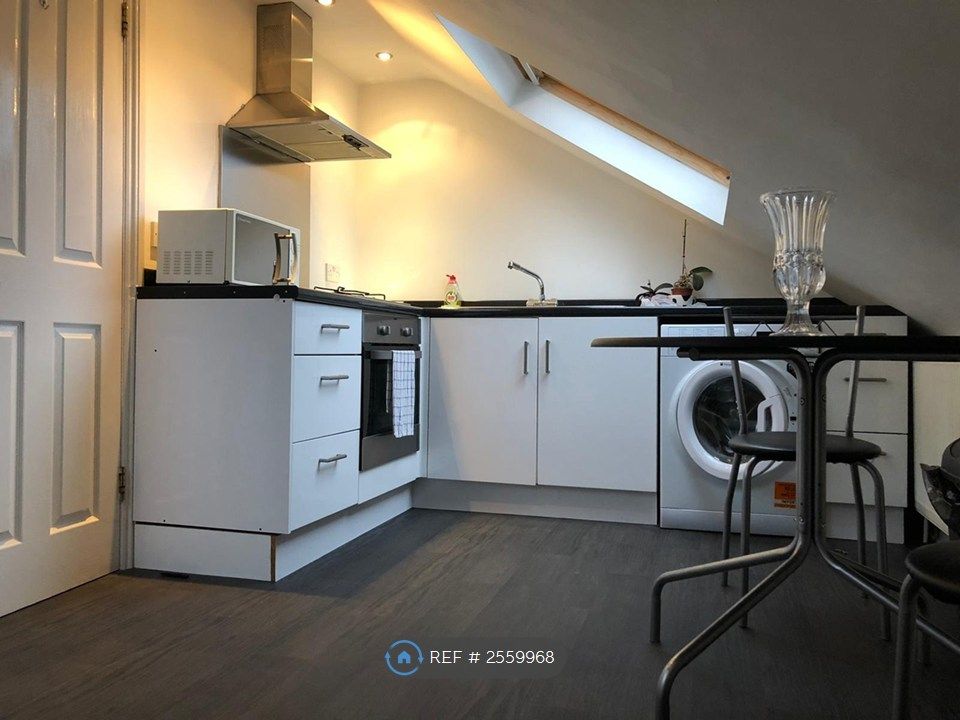 Property photo 2 of 4