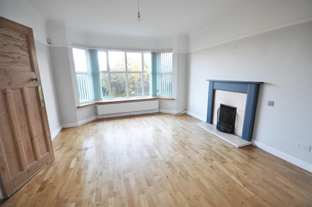 Property photo 3 of 13 Pash10.Jpg
