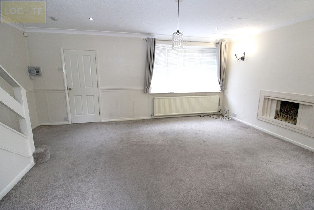 Property photo 3 of 21 Img_1324.Jpg