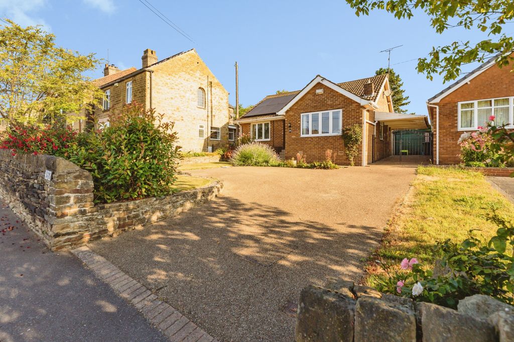 Property photo 1 of 29