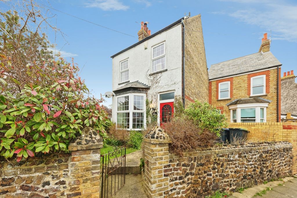 Property photo 1 of 20 Pbox-Img.Jpg