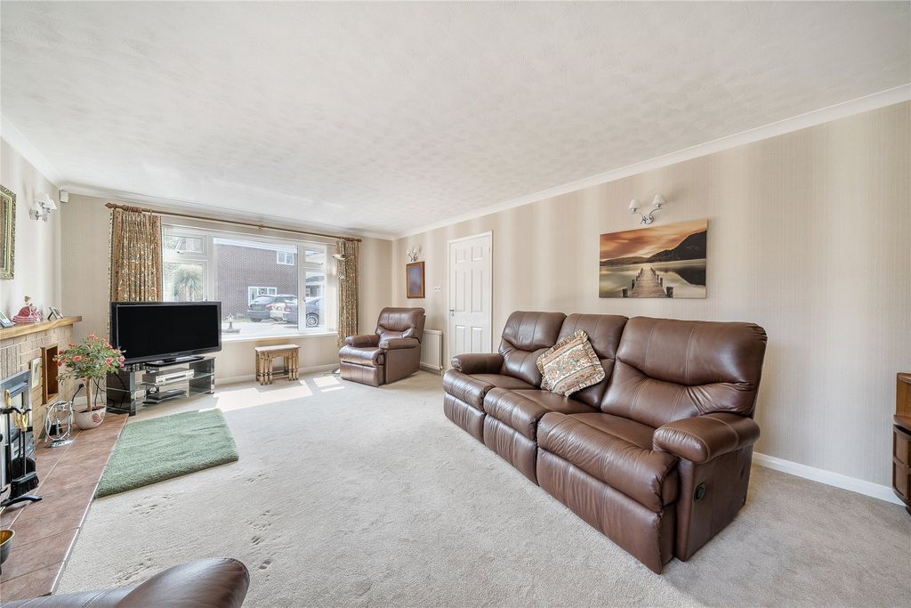 Property photo 2 of 18 Picture No. 17