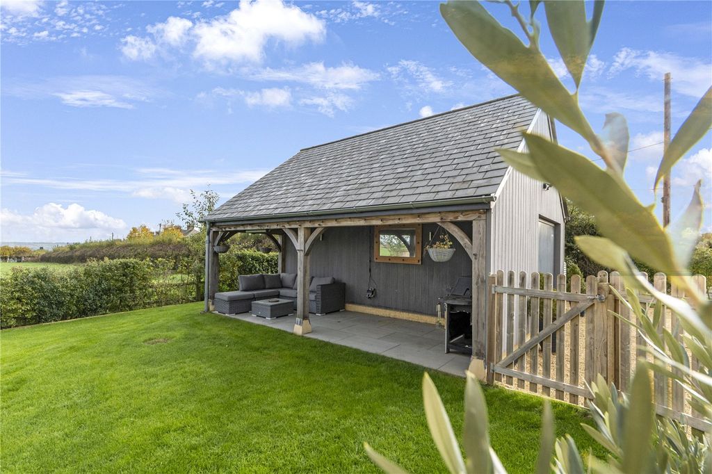 Property photo 3 of 15 Picture No. 15