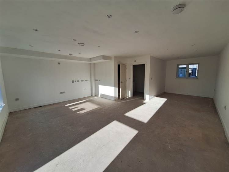 Property photo 2 of 4