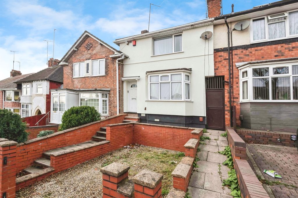 Property photo 2 of 17