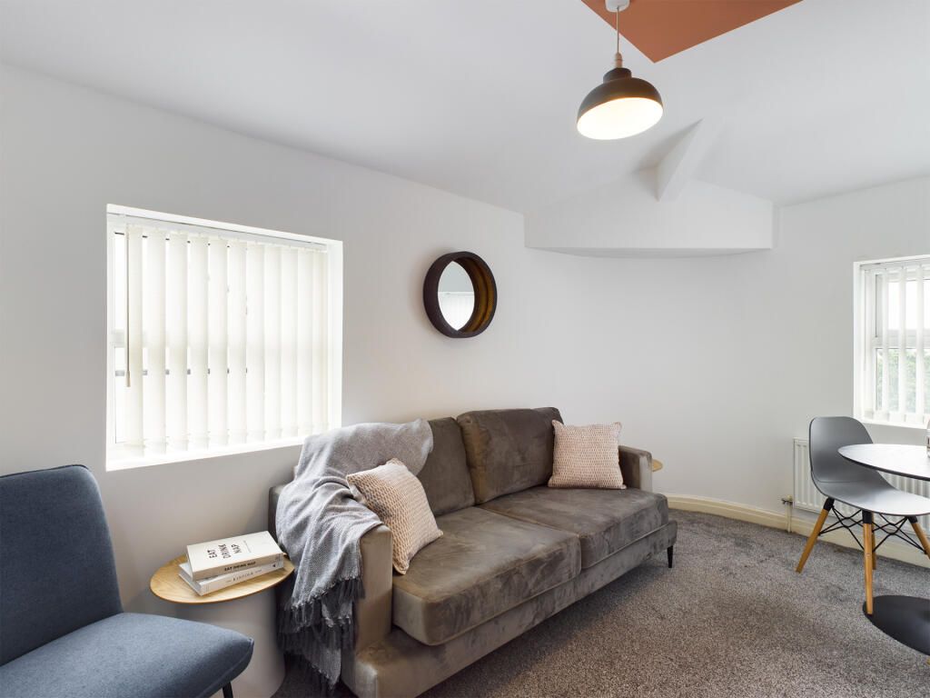 Property photo 3 of 6