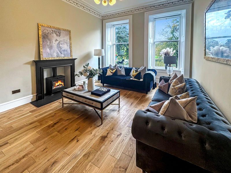 Property photo 1 of 17 Photo 10