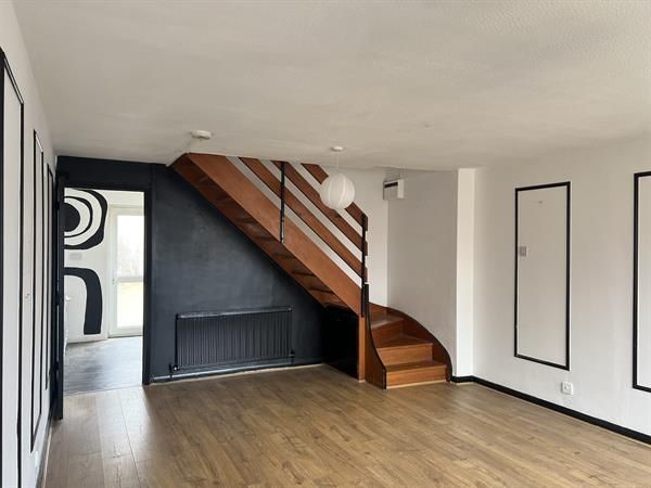 Property photo 1 of 3