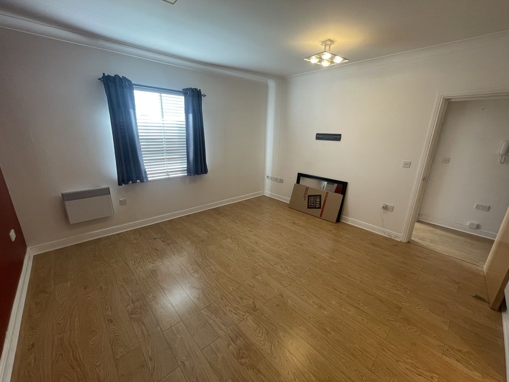 Property photo 2 of 5 Gallery