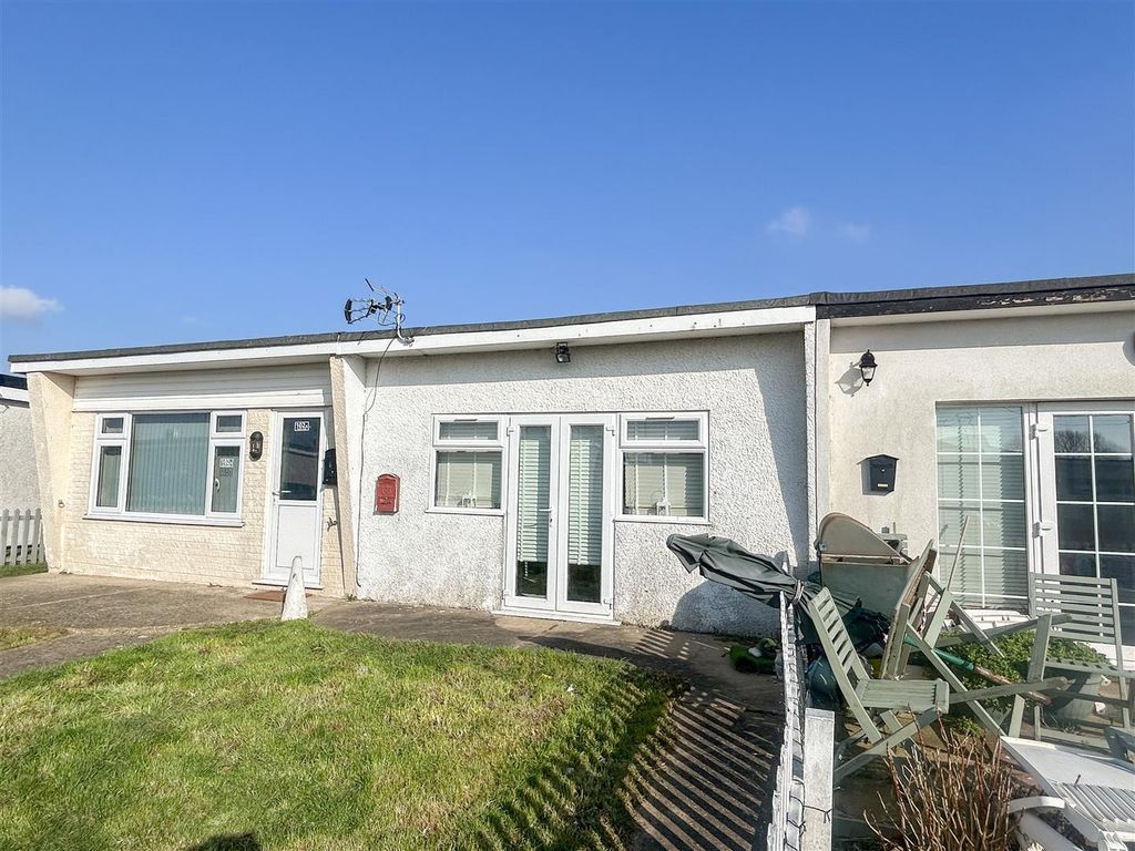 Property photo 1 of 11 Outside Front