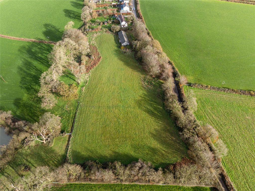 Property photo 2 of 34 Picture No. 61