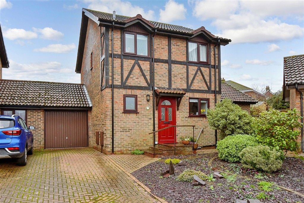 Property photo 1 of 10 Front Brochure