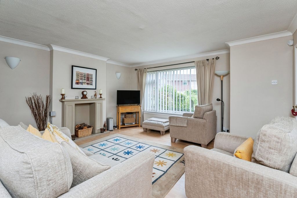 Property photo 2 of 23 Pbox-Img.Jpg