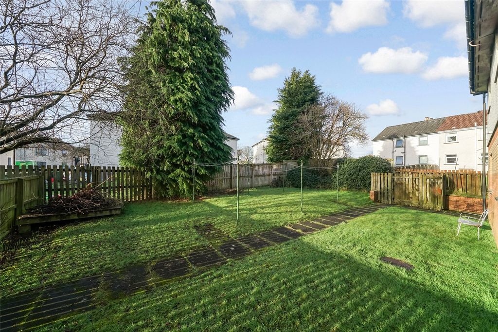 Property photo 3 of 21 Picture No. 19