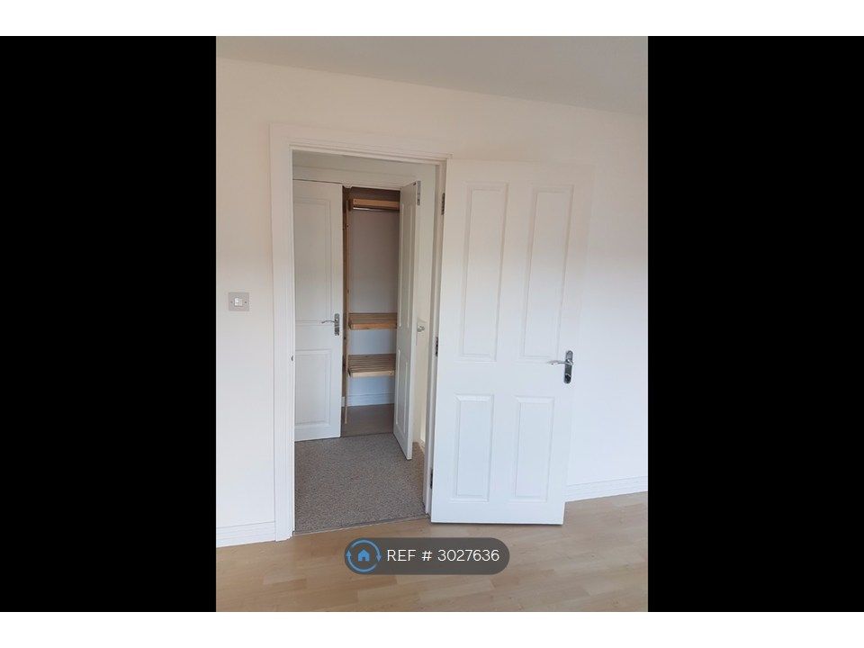 Property photo 2 of 15 Entrance To Kitchen/ Living Room From Stairs