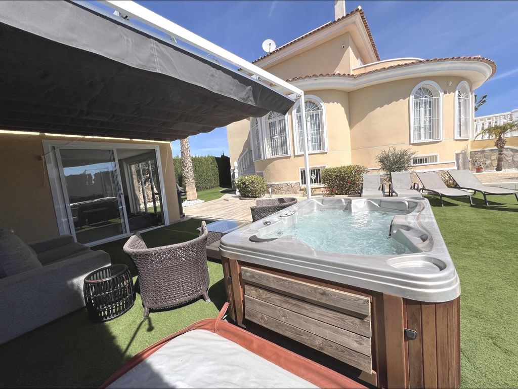 Property photo 3 of 50