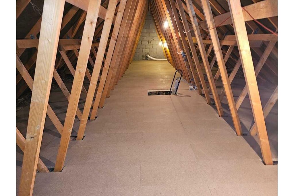 Property photo 3 of 4