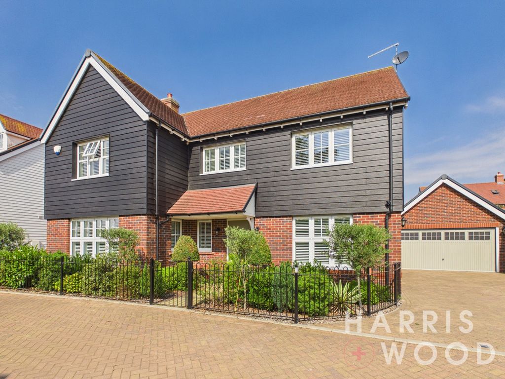 Property photo 1 of 37 4565360