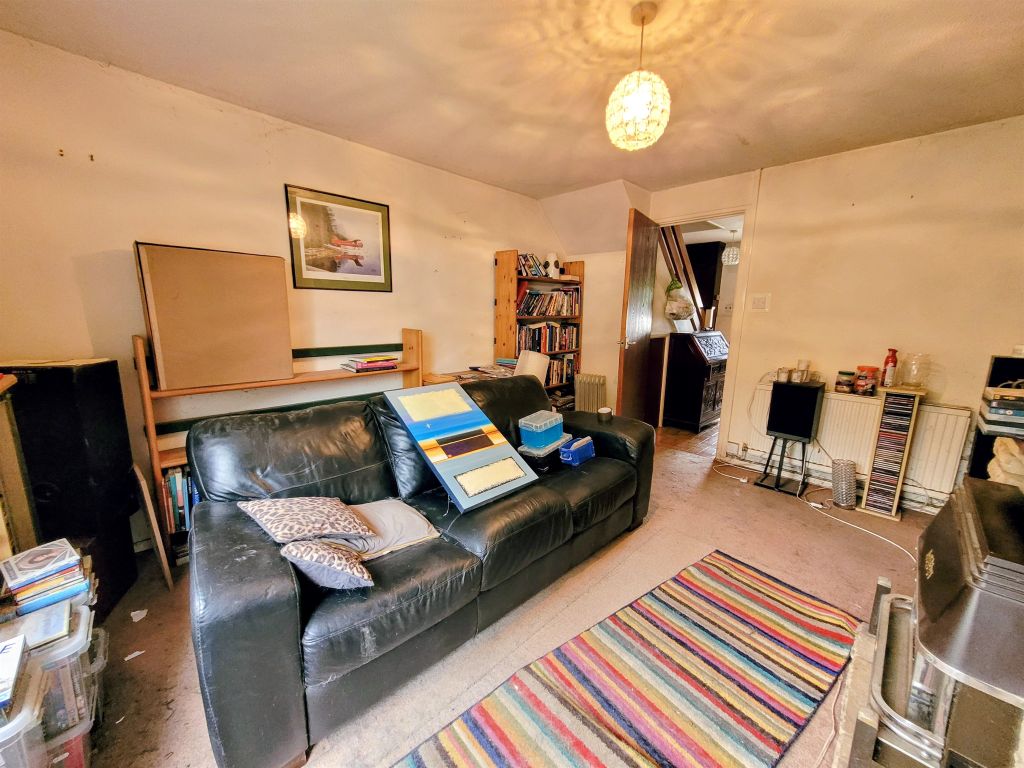 Property photo 3 of 7