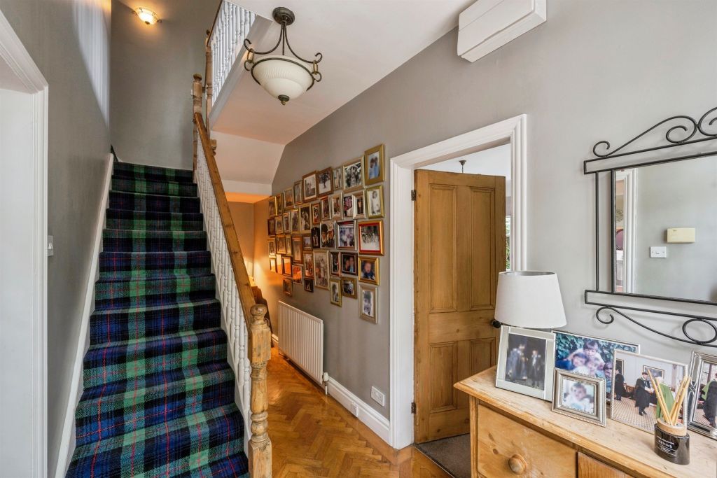 Additional image 14 of 5 bed semi-detached house for saleSt. Marys Road, Tickhill, Doncaster DN11