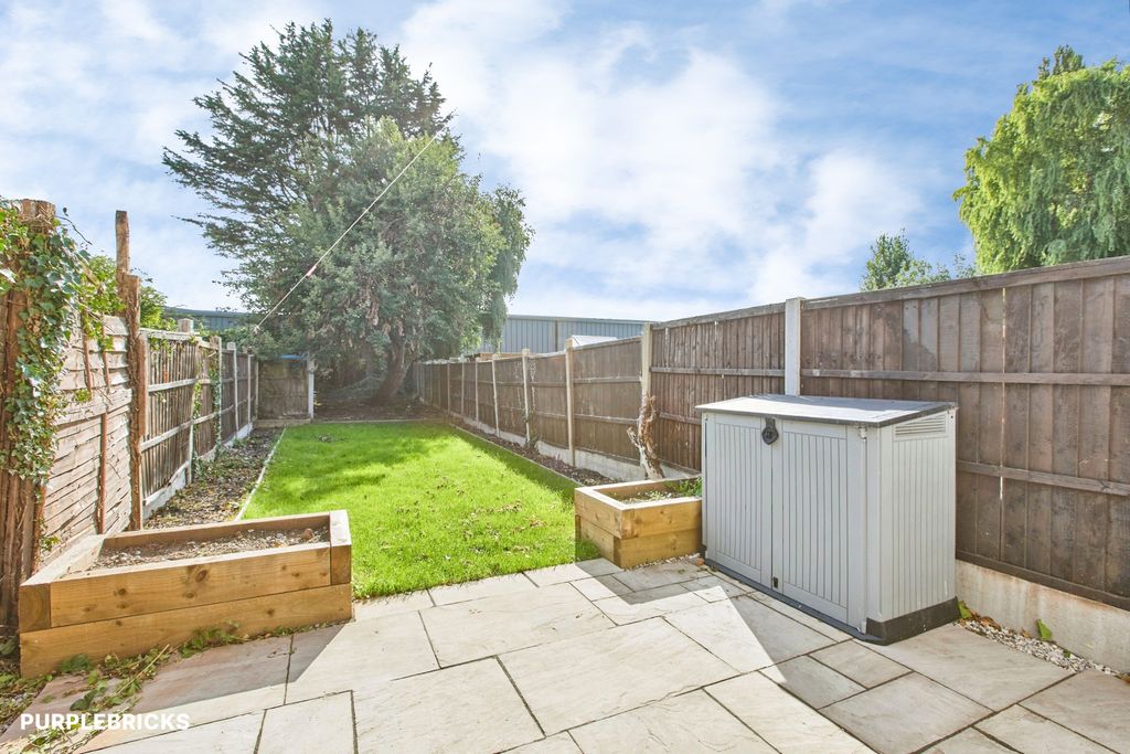 Property photo 3 of 19