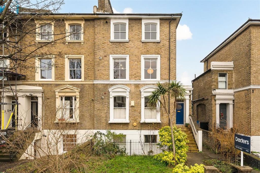 Property photo 1 of 5