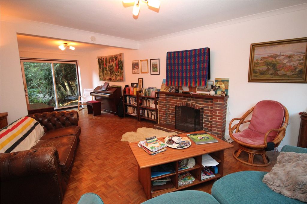 Property photo 2 of 14 Picture No. 07