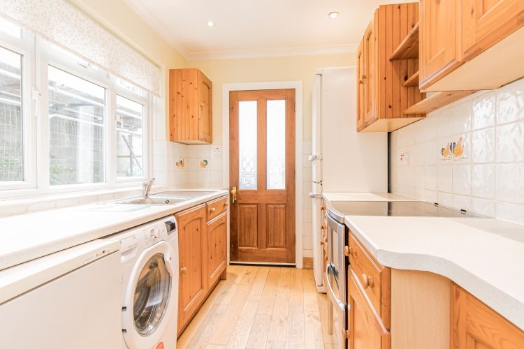 Property photo 2 of 9 133494