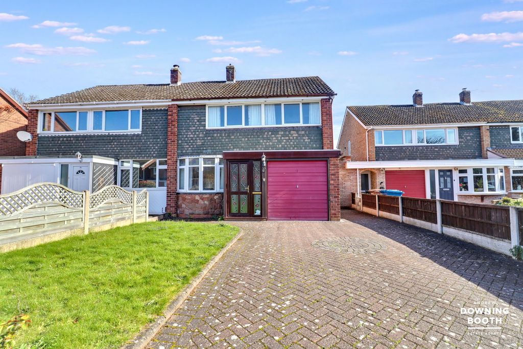 Property photo 1 of 26