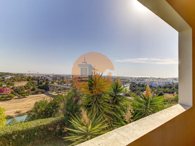 Property photo 1 of 35