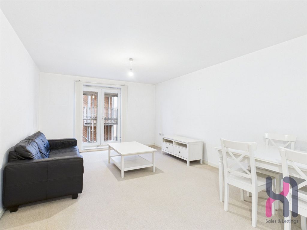 Property photo 1 of 11 Picture No. 21