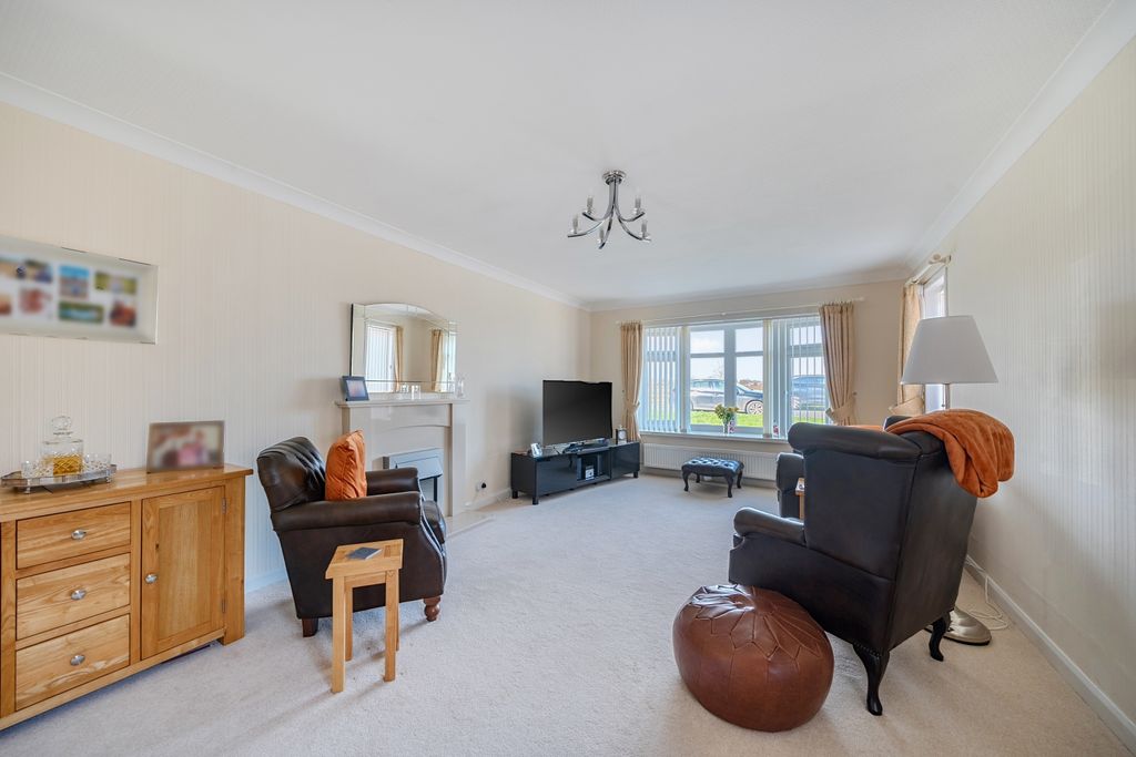 Property photo 2 of 16 1420072-7-699Da19839Cee